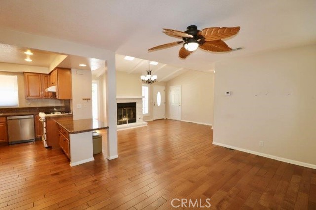 property-img