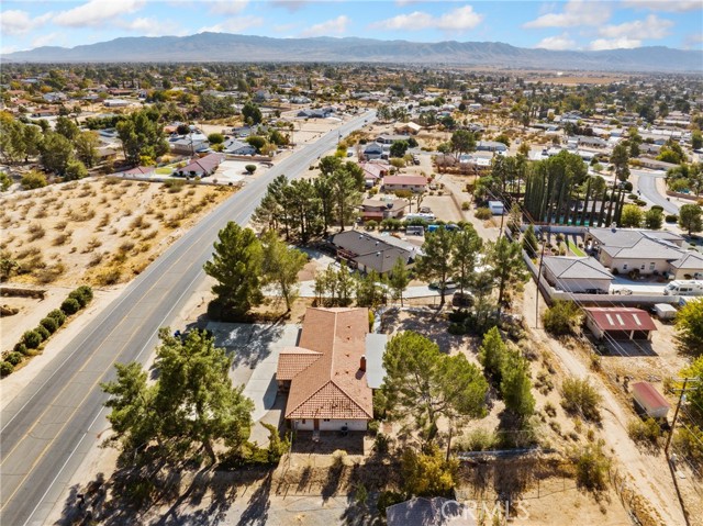 Detail Gallery Image 33 of 38 For 14690 Apple Valley Rd, Apple Valley,  CA 92307 - 3 Beds | 2/1 Baths