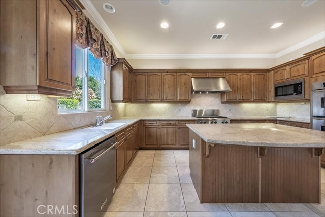 Image 11 of 24 For 1540 Golden Valley Way