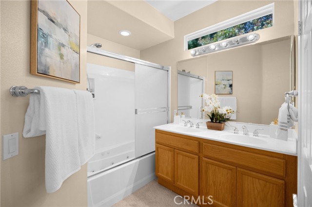 9112 Deergrass Street, Corona CA: https://media.crmls.org/medias/d587ae12-da0b-40fb-ab4f-0bc3a71af561.jpg
