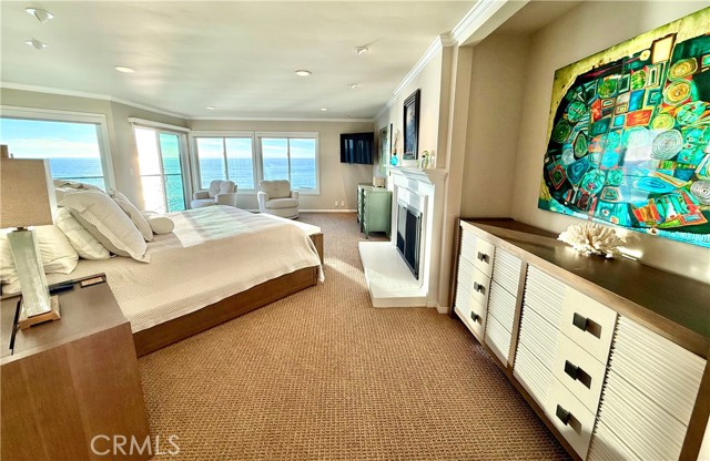 Detail Gallery Image 17 of 49 For 31015 Coast, Laguna Beach,  CA 92651 - 4 Beds | 3/1 Baths