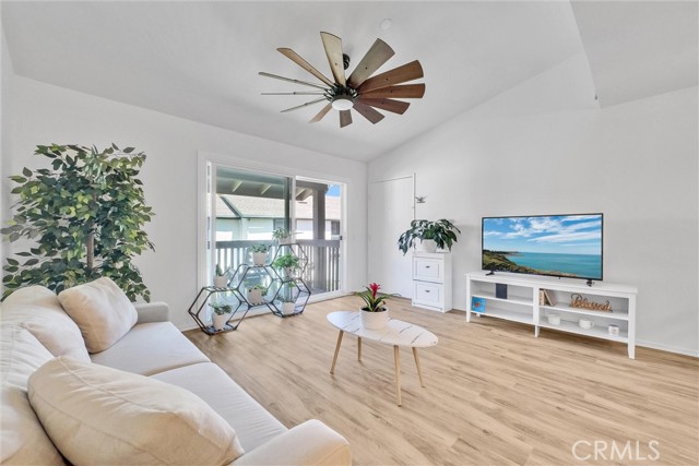 Detail Gallery Image 1 of 30 For 23276 Orange Ave #8,  Lake Forest,  CA 92630 - 3 Beds | 2 Baths