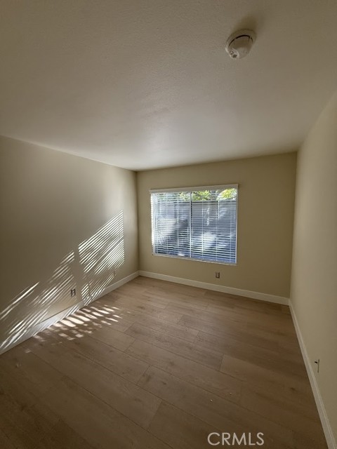 Detail Gallery Image 24 of 29 For 15766 Midwood #4,  Granada Hills,  CA 91344 - 3 Beds | 2/1 Baths