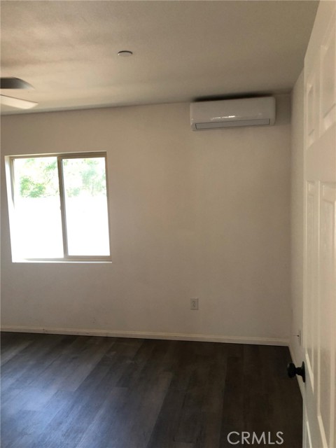 Detail Gallery Image 18 of 31 For 415 N Main, Lake Elsinore,  CA 92530 - – Beds | – Baths