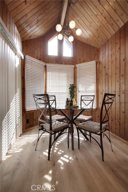 Detail Gallery Image 10 of 32 For 430 E Country Club Bld, –,  CA 92314 - 2 Beds | 2 Baths