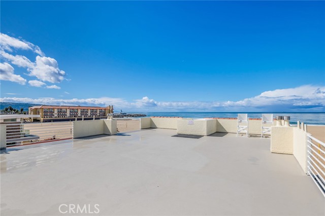 72 The Strand, Hermosa Beach, California 90254, 3 Bedrooms Bedrooms, ,2 BathroomsBathrooms,Residential,Sold,The Strand,SB23109684