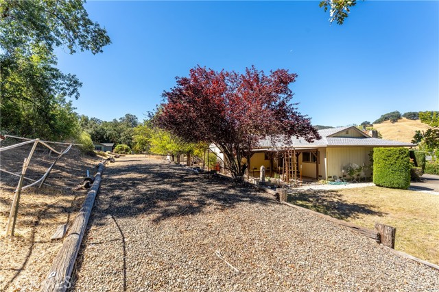 Image 26 of 35 For 641 Blue Oak Drive