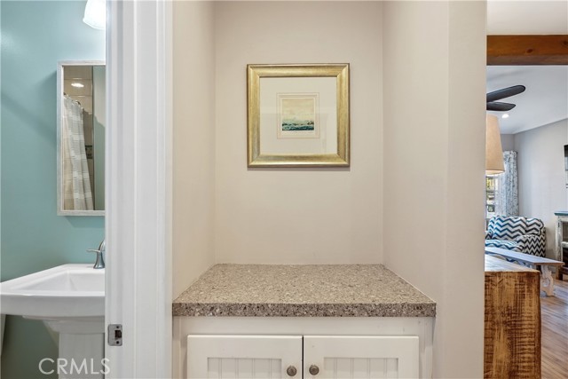 Detail Gallery Image 22 of 44 For 1113 W Balboa Bld, Newport Beach,  CA 92661 - 3 Beds | 2 Baths