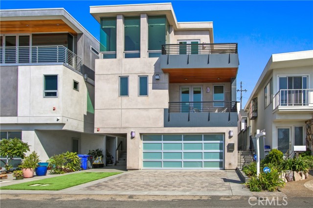 3212 Alma Avenue, Manhattan Beach, California 90266, 3 Bedrooms Bedrooms, ,3 BathroomsBathrooms,Residential,Sold,Alma,SB21214161
