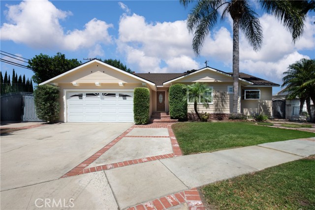 8001 Carnation Dr, Buena Park, CA 90620