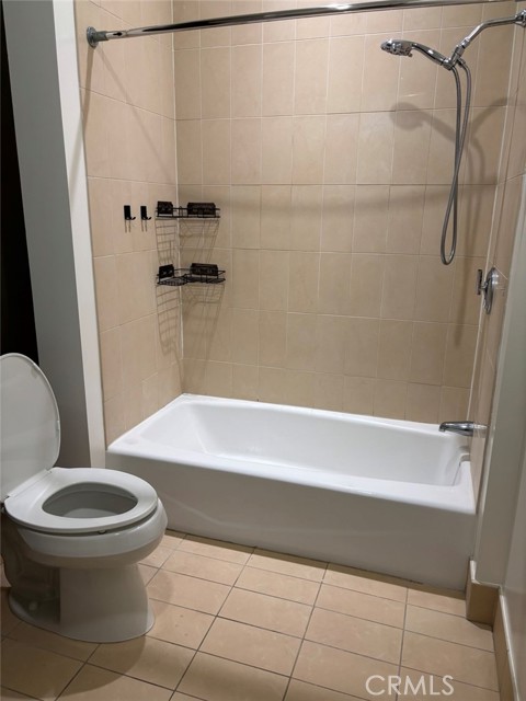 Detail Gallery Image 22 of 25 For 3810 Wilshire Bld #309,  Los Angeles,  CA 90010 - 1 Beds | 1 Baths