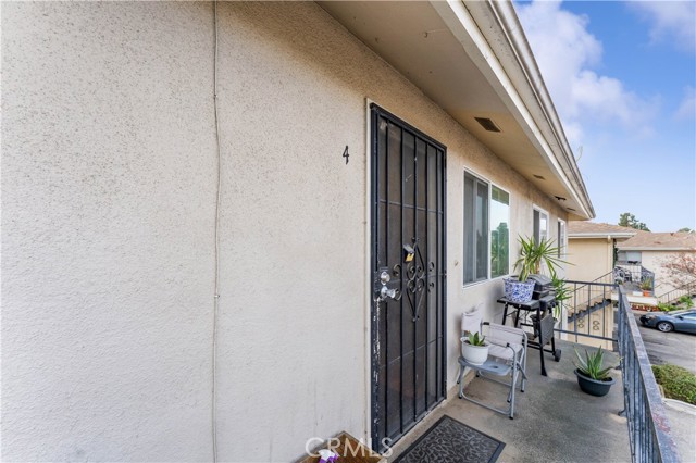 Detail Gallery Image 3 of 19 For 18131 Camino Bello #4,  Rowland Heights,  CA 91748 - 2 Beds | 1 Baths