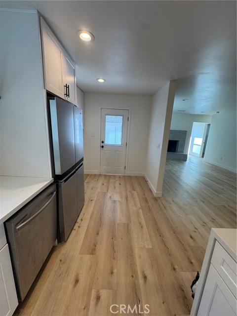 Detail Gallery Image 9 of 17 For 3855 Brayton, Long Beach,  CA 90807 - 4 Beds | 3 Baths