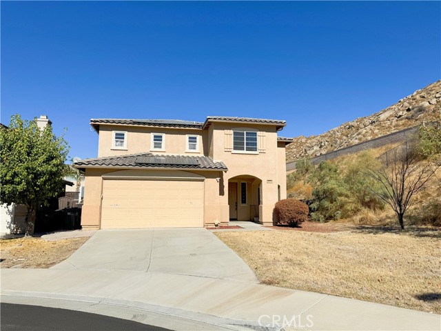 Detail Gallery Image 1 of 14 For 26244 Charismatic Ct, Moreno Valley,  CA 92555 - 4 Beds | 2/1 Baths