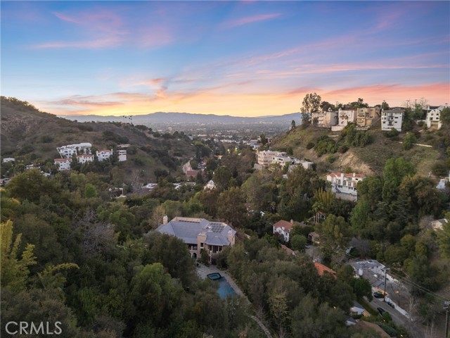 Detail Gallery Image 5 of 62 For 3250 Coldwater Canyon Ave, Studio City,  CA 91604 - 4 Beds | 4 Baths