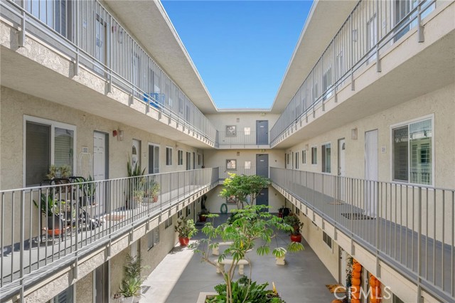 Detail Gallery Image 21 of 23 For 2844 E 3rd St #210,  Long Beach,  CA 90814 - 2 Beds | 2 Baths