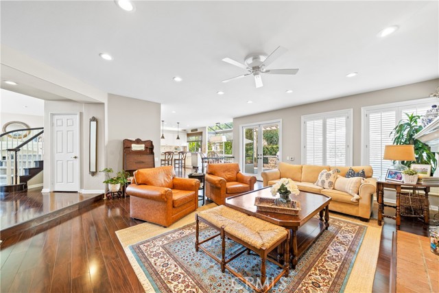 22432 Rosebriar, Mission Viejo CA: https://media.crmls.org/medias/d58fc94c-7719-49c7-8fb3-f0188543d1d1.jpg