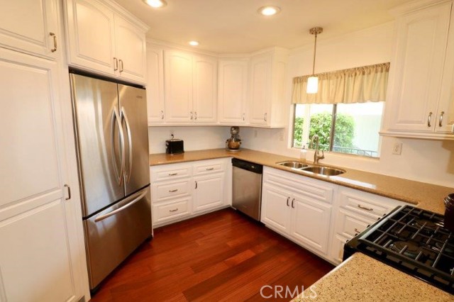 635 Shadow Lake Avenue, Brea CA: https://media.crmls.org/medias/d590e088-f549-4641-b98c-482fe9c1a65b.jpg