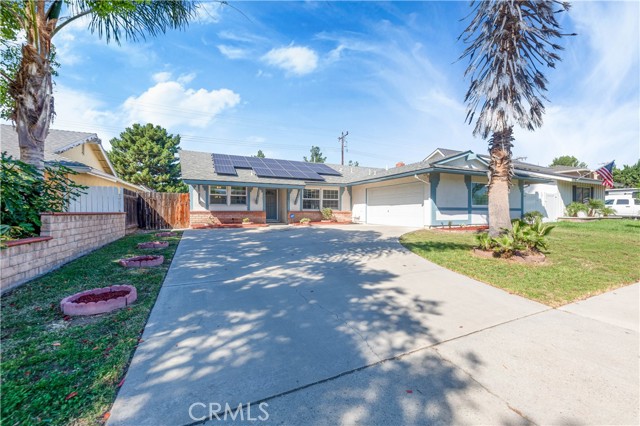 2567 Lee Street photo 1