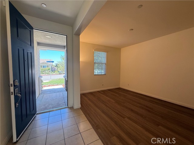 Detail Gallery Image 3 of 42 For 12319 Twin Gables Dr, Chino,  CA 91710 - 4 Beds | 3/1 Baths