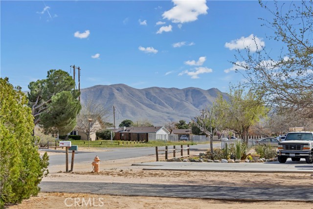 Detail Gallery Image 14 of 14 For 11988 Pecos, Apple Valley,  CA 92308 - 3 Beds | 2 Baths