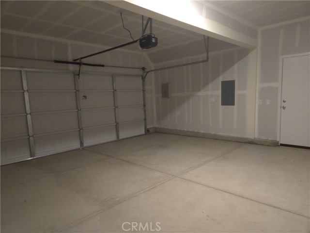 Detail Gallery Image 7 of 10 For 951 Pico, Chico,  CA 95973 - 4 Beds | 2/1 Baths