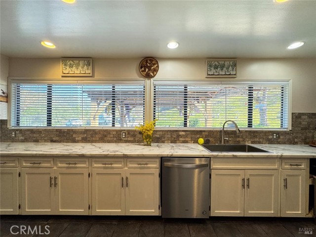 Image 7 of 65 For 8411 Highway 175