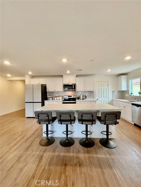 22542 Cloud Meadow, Nuevo CA: https://media.crmls.org/medias/d59385b7-ab50-4439-9c77-0d513f09611e.jpg