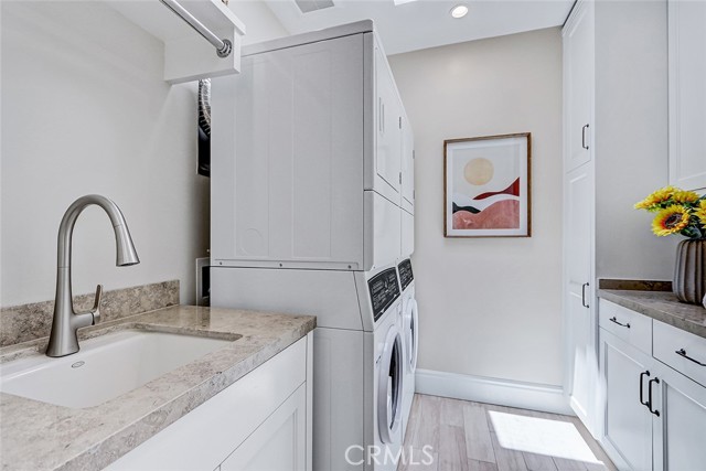 2nd Floor Laundry Room with Dual Washers/Dryers