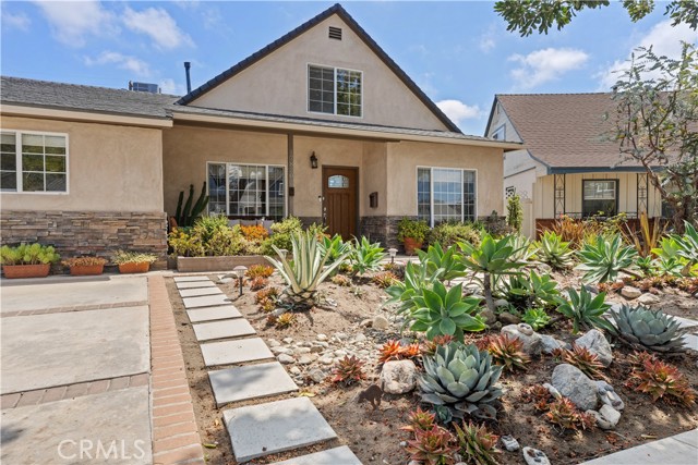 Detail Gallery Image 1 of 25 For 17820 Florwood Ave, Torrance,  CA 90504 - 4 Beds | 3 Baths