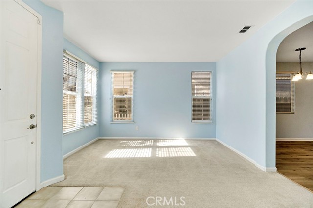 Detail Gallery Image 8 of 34 For 1049 Stanford, Madera,  CA 93637 - 3 Beds | 2 Baths