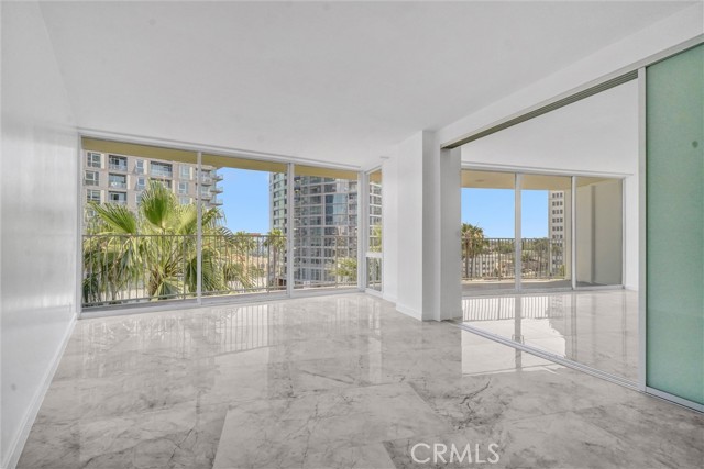 Detail Gallery Image 20 of 43 For 700 E Ocean Bld #1103,  Long Beach,  CA 90802 - 1 Beds | 1/1 Baths