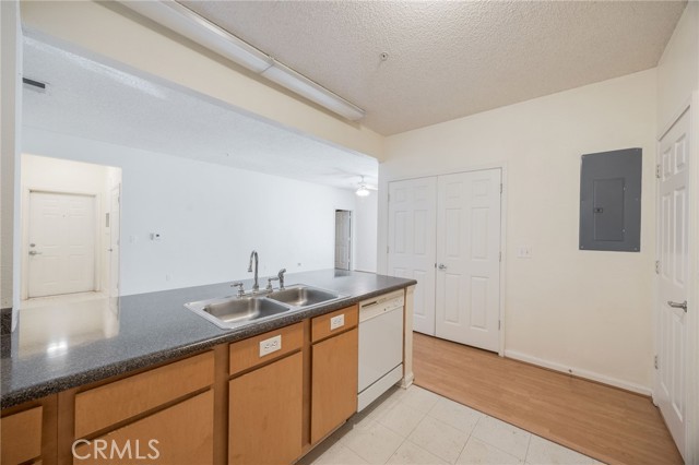 Detail Gallery Image 17 of 37 For 2200 Classen Bld #1111,  –,  OK 73071 - 2 Beds | 2 Baths