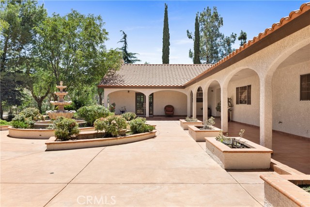 35356 Sierra Vista Drive, Agua Dulce CA: https://media.crmls.org/medias/d5974180-c391-4824-be7c-bcaaafb3fbce.jpg