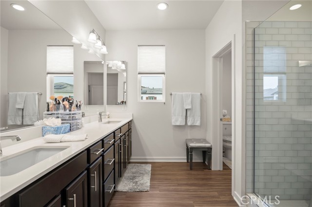 Detail Gallery Image 24 of 49 For 114 Red Brick Dr #1,  Simi Valley,  CA 93065 - 4 Beds | 2/1 Baths