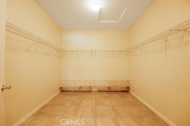 19247 Mountain Shadow Lane, Perris CA: https://media.crmls.org/medias/d5974709-350f-459f-8e1f-53c4e5b29bb8.jpg