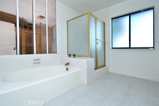 Detail Gallery Image 31 of 34 For 4061 Falling Leaf, Encino,  CA 91316 - 5 Beds | 4/1 Baths