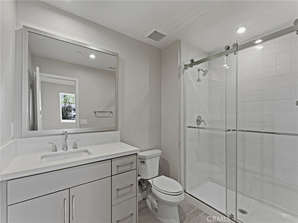 MLS #OC25245479 image #18