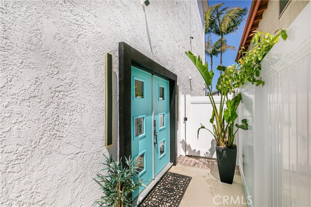 4651 Los Patos Avenue, Huntington Beach CA: https://media.crmls.org/medias/d597feda-7911-4cad-bd00-8085aff553e5.jpg