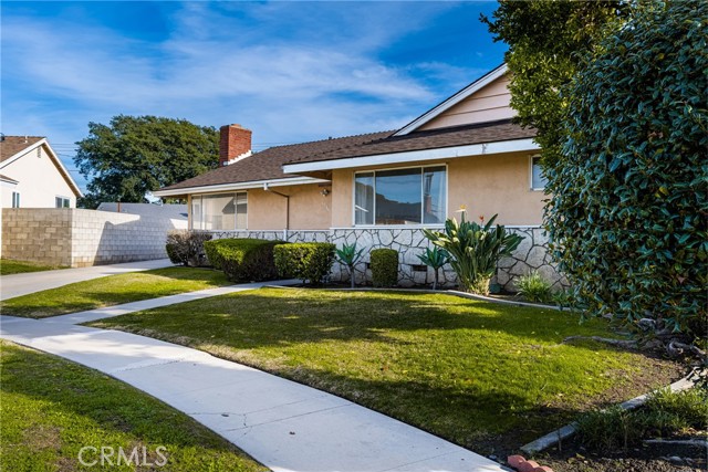Image 3 for 1586 W Mells Ln, Anaheim, CA 92802