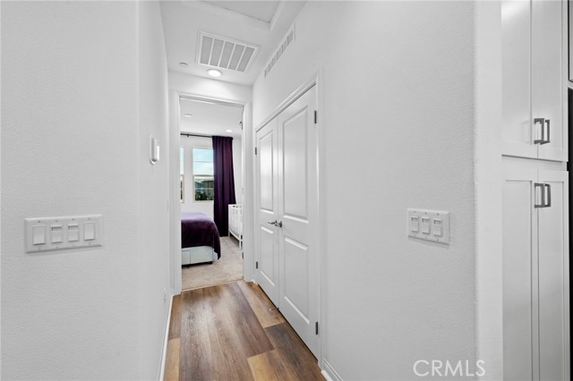 181 Moonflower Road, Rancho Mission Viejo CA: https://media.crmls.org/medias/d59943db-931c-470b-87c5-03e6c64af5c3.jpg