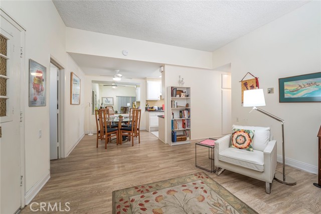 Detail Gallery Image 11 of 60 For 2220 E via Mariposa East #H,  Laguna Woods,  CA 92637 - 2 Beds | 1 Baths