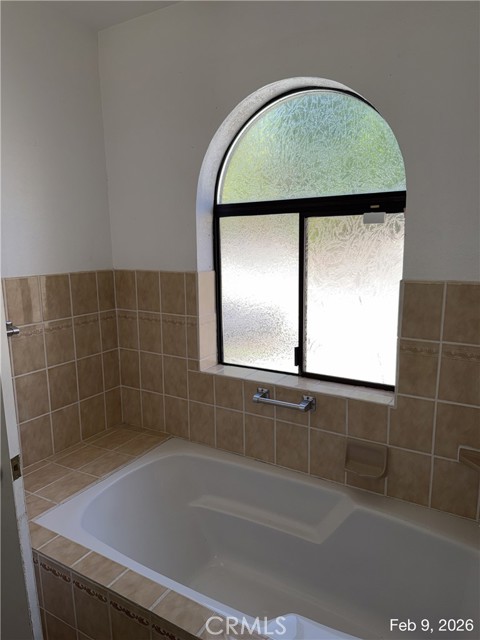 Detail Gallery Image 18 of 29 For 9625 Warwick, Desert Hot Springs,  CA 92240 - 3 Beds | 3 Baths