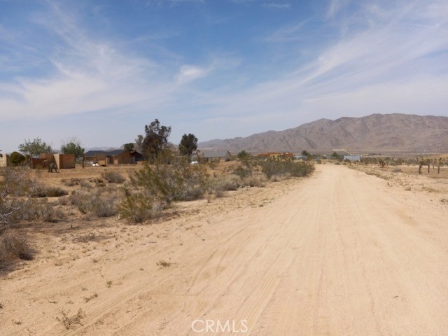 0 Roundup Way, Apple Valley, California 92308, ,Land,For Sale,0 Roundup Way,CR541211