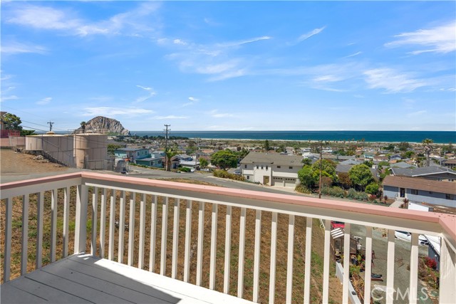 679 Elena Street, Morro Bay CA: https://media.crmls.org/medias/d59a4969-761f-4591-8e56-2bfa2c16f5bb.jpg