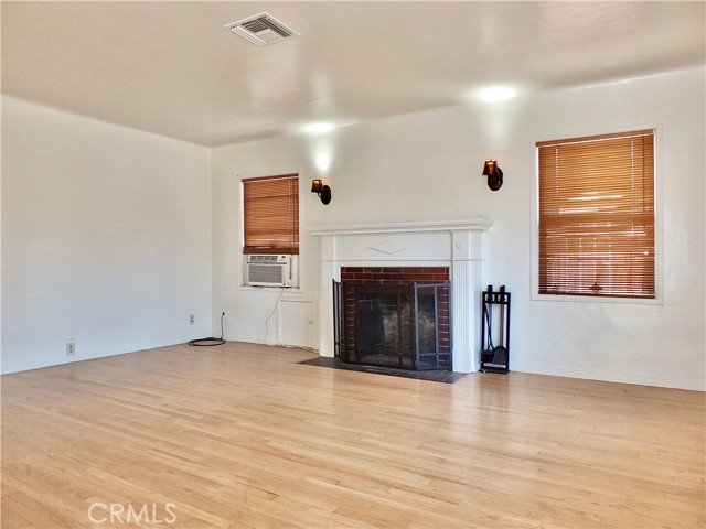 Image 3 for 5703 Lewis Ave, Long Beach, CA 90805
