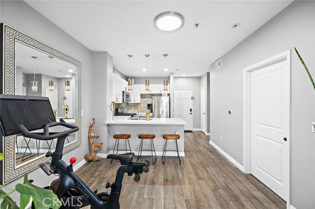 Detail Gallery Image 7 of 40 For 1801 E Katella #4005,  Anaheim,  CA 92805 - 1 Beds | 1 Baths