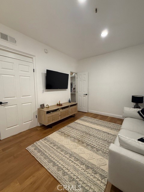 Detail Gallery Image 22 of 32 For 12011 Goshen #104,  Los Angeles,  CA 90049 - 2 Beds | 3 Baths