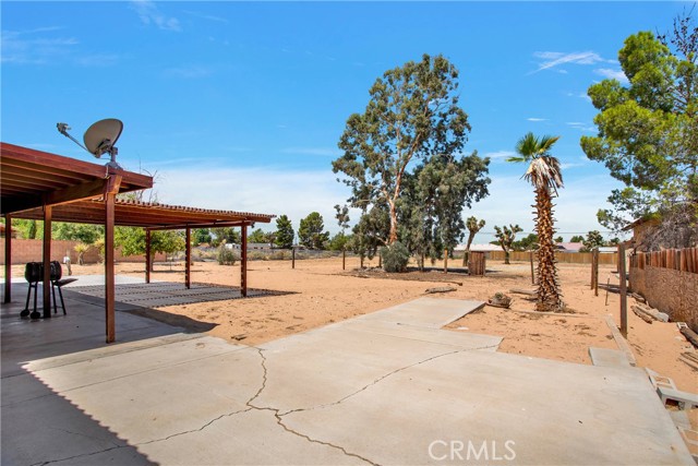 Detail Gallery Image 38 of 55 For 13940 Hopi Rd, Apple Valley,  CA 92307 - 3 Beds | 2 Baths