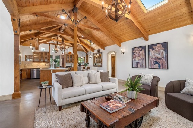 Detail Gallery Image 8 of 70 For 1155 Carpenter Canyon Road, Arroyo Grande,  CA 93420 - 4 Beds | 4/1 Baths